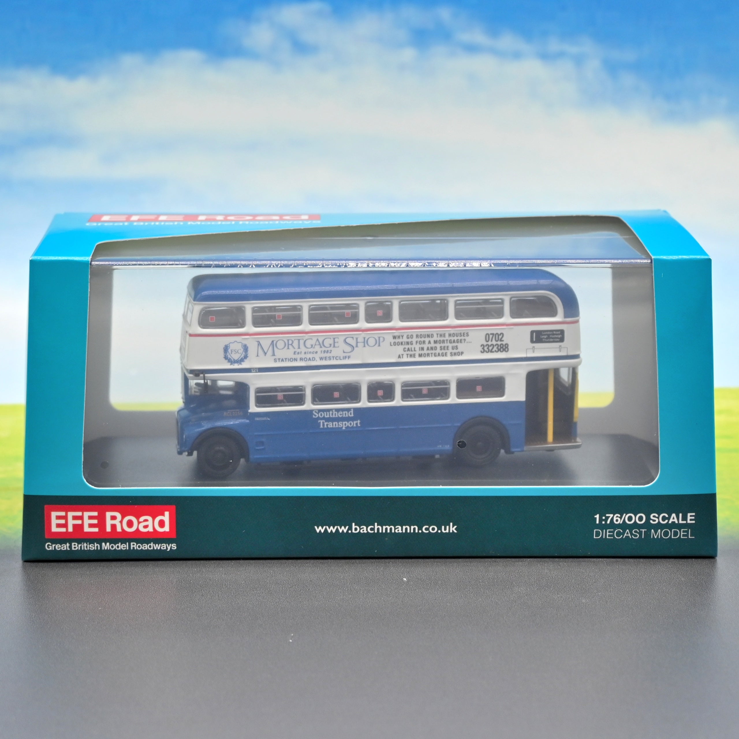 Aec Rcl EFE E42304 / AEC Routemaster RCL / Southend Transport/ 1:76 Scale ...