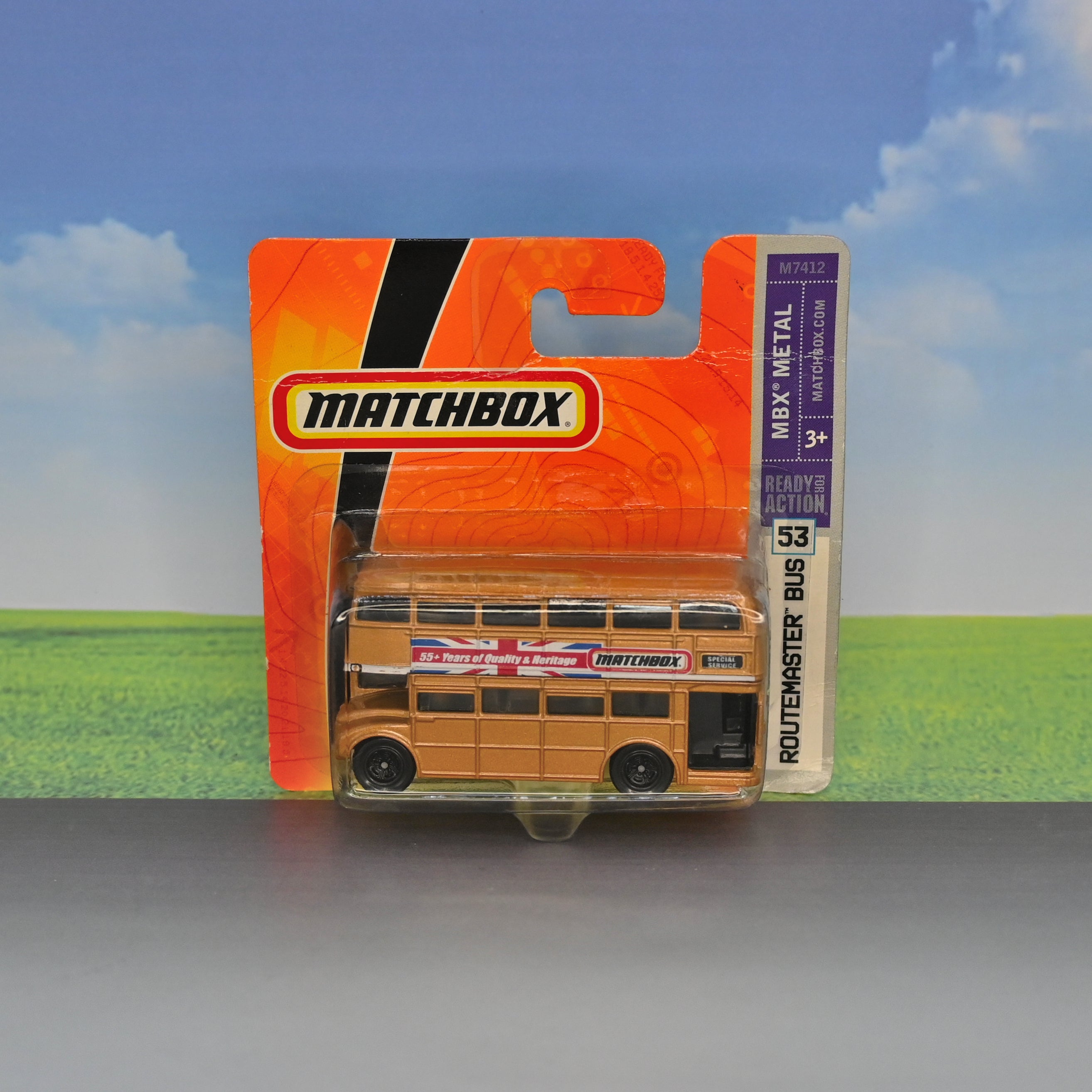 Matchbox M7412-0819 / Routemaster Bus 53 / 55+ Years of Quality ...