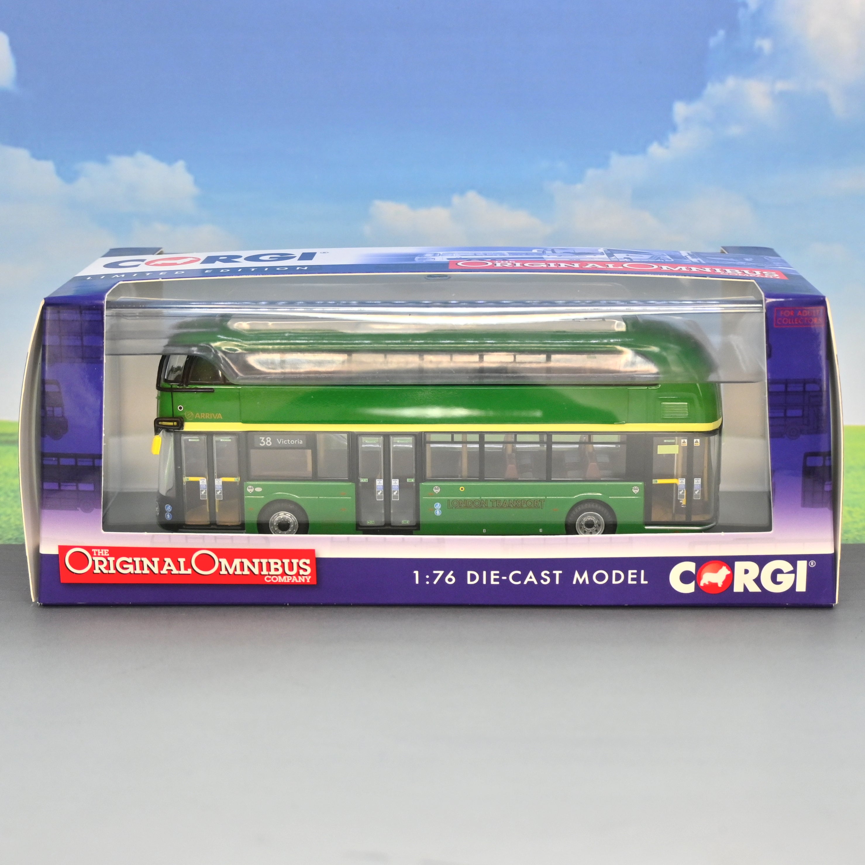 Corgi OM46634 / Wright New Routemaster / Arriva London / London