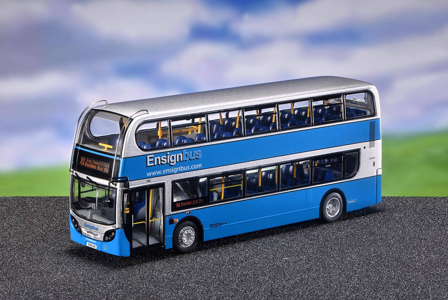 Northcord ukbus 0073 / ADL Enviro400 / Ensignbus / 1:76 Scale | Model ...