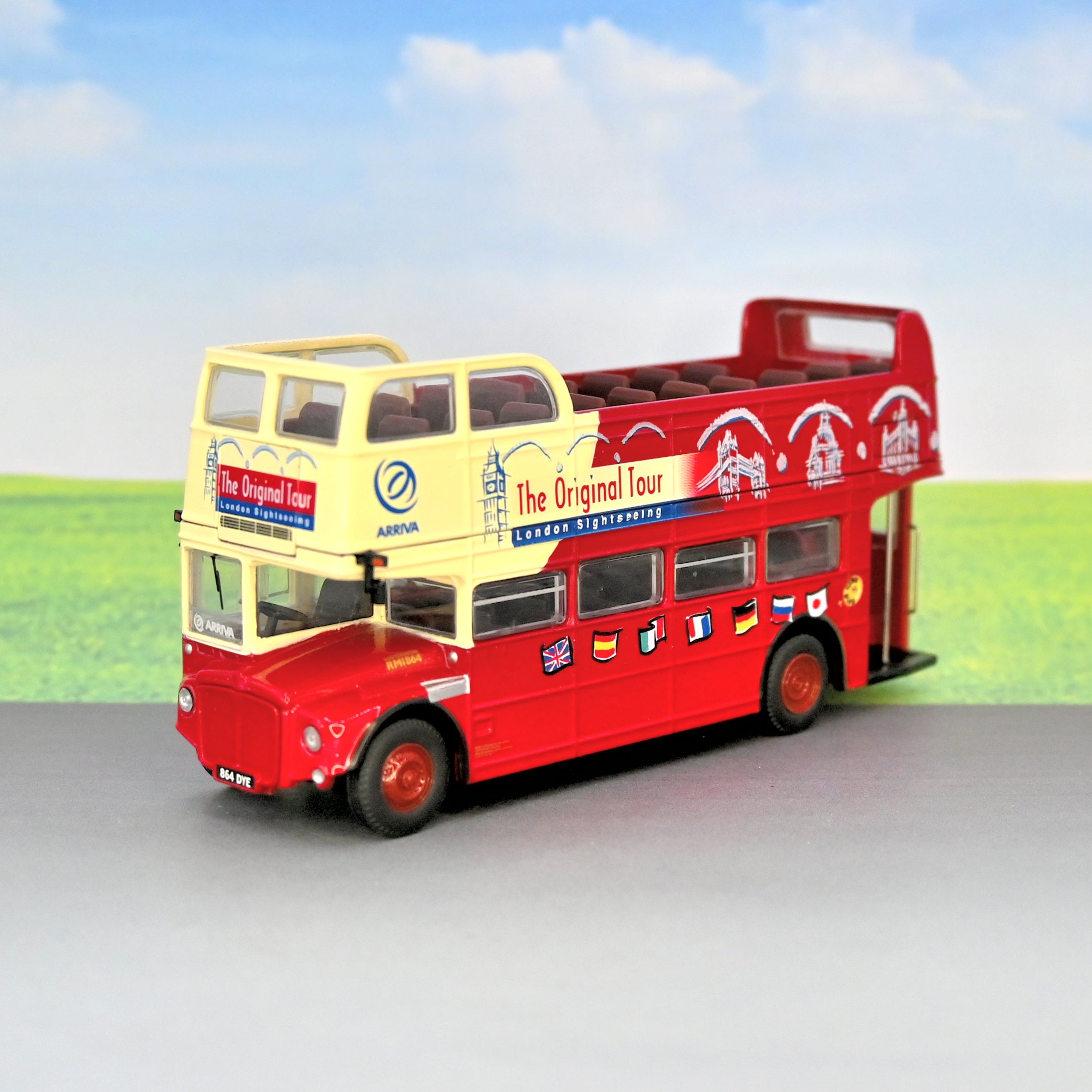 Corgi OM46303 / AEC Routemaster Open Top / Arriva The Original Tour / 1 ...